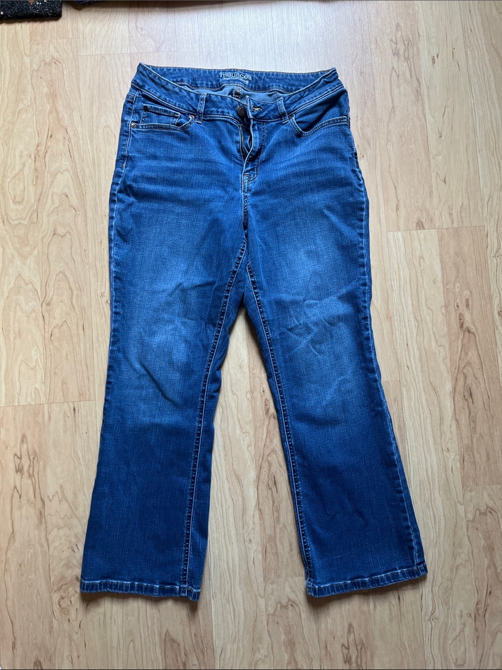 Classic Women's Mid-Rise Blue Jeans